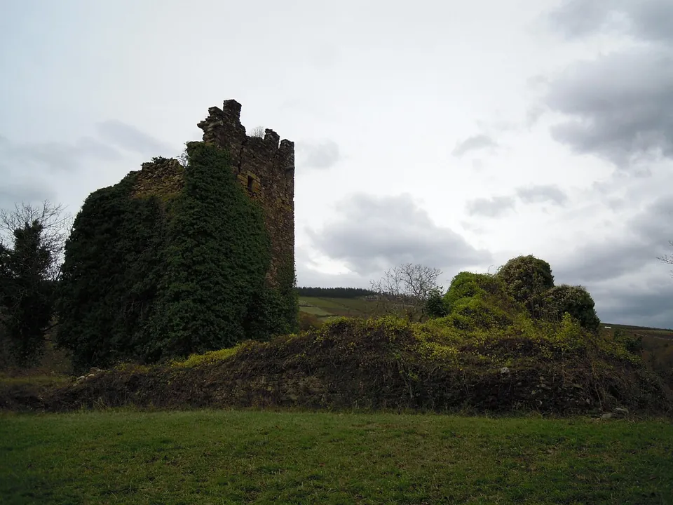 Castillo de Torés