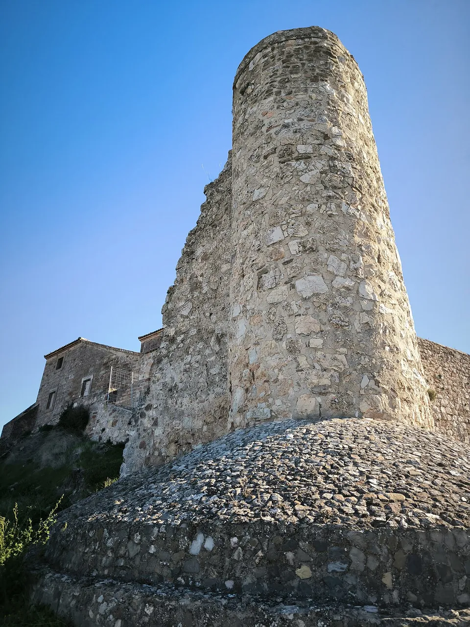Castillo del Cerro de la Virgen