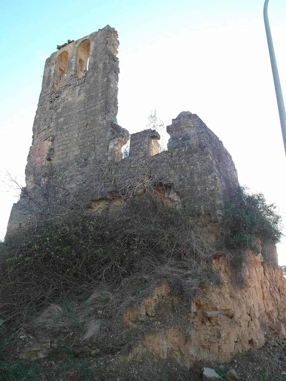 Castillo de Albarola