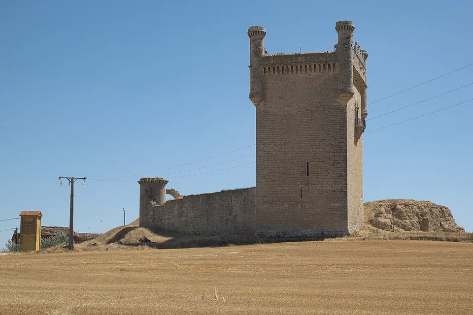 Castillo de Belmonte de Campos