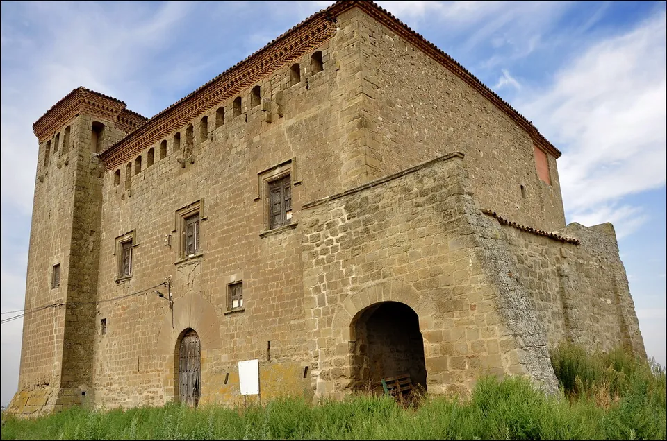 Castillo Palacio de Montcortés