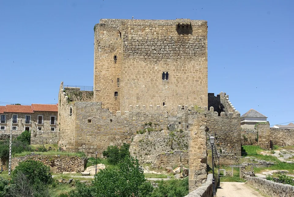 Castillo de Puente del Congosto
