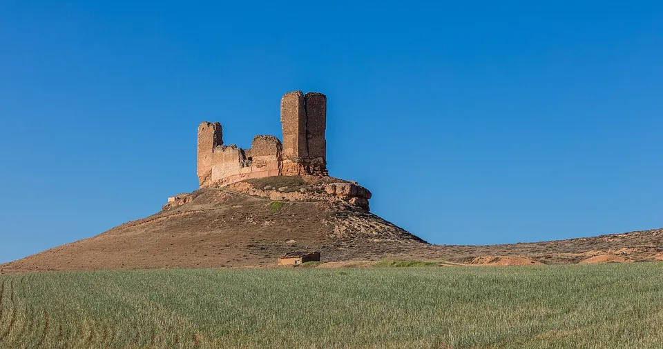 Castillo de Montuenga