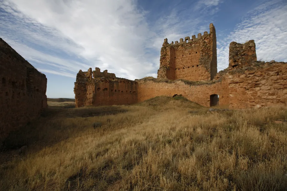 Castillo de la Raya