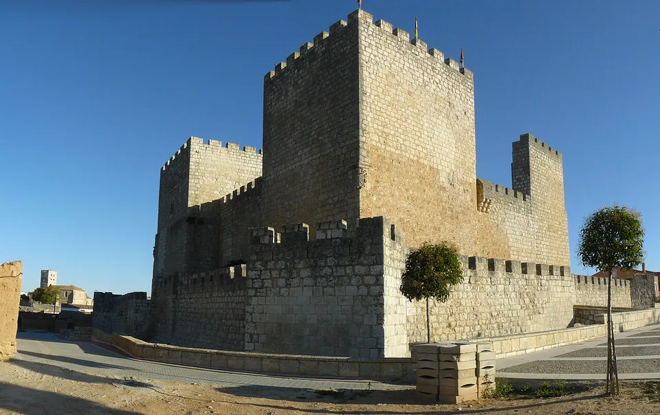 Castillo de Encinas de Esgueva