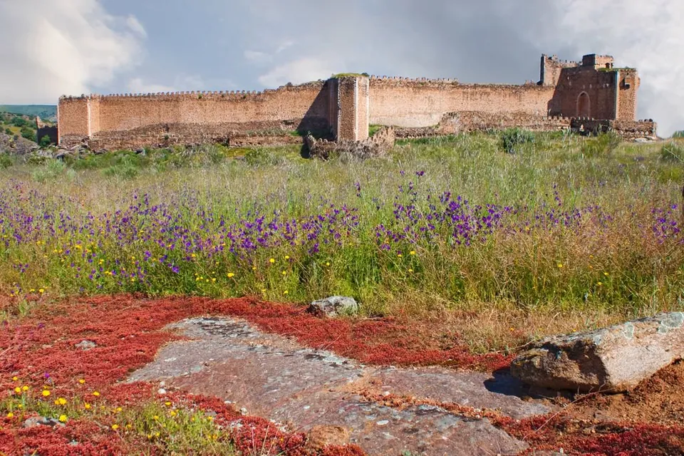 Castillo de Montalbán
